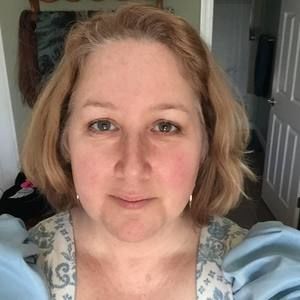 Meet your Posher, Elena